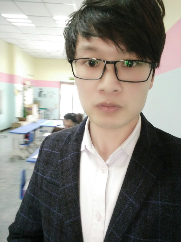峰的呢喃的第一张照片--沧州相亲服务中心