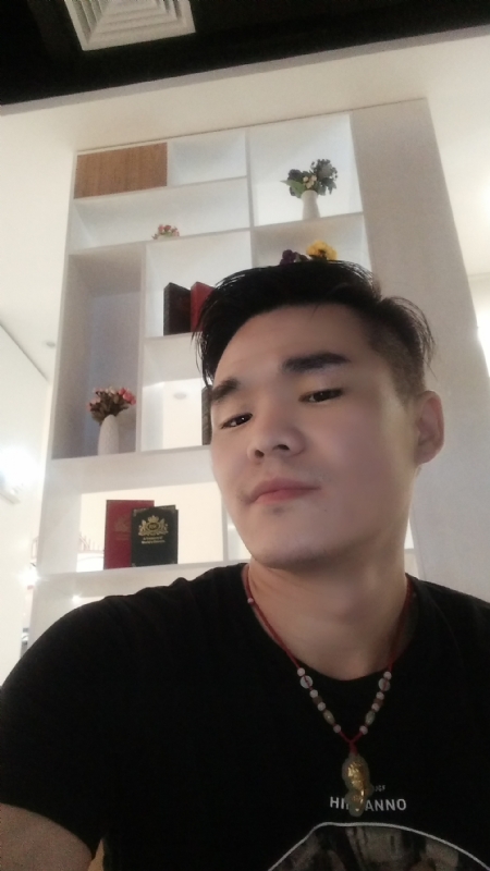 涵博随缘的第一张照片--沧州相亲服务中心