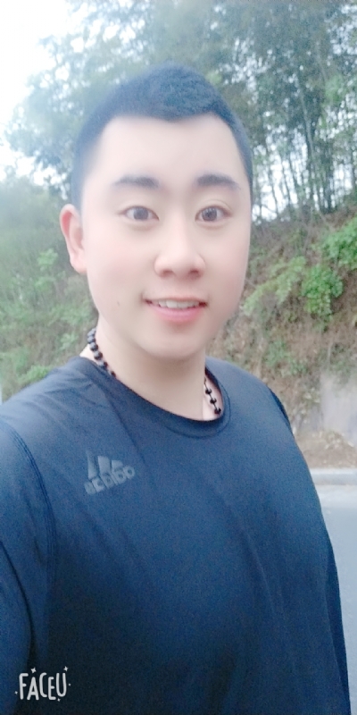 帅小伙的第一张照片--沧州相亲服务中心