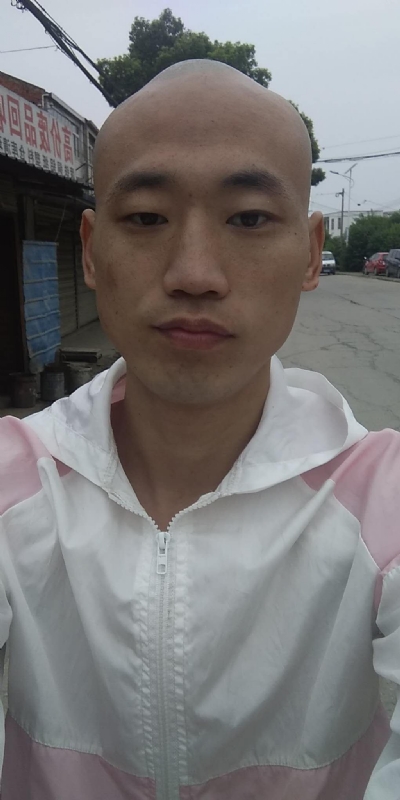 花花公子的第一张照片--沧州相亲服务中心