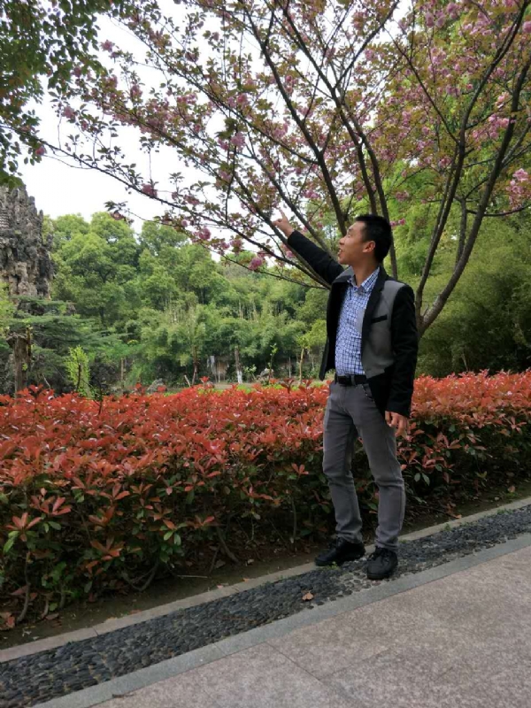 坦诚的第一张照片--沧州相亲服务中心
