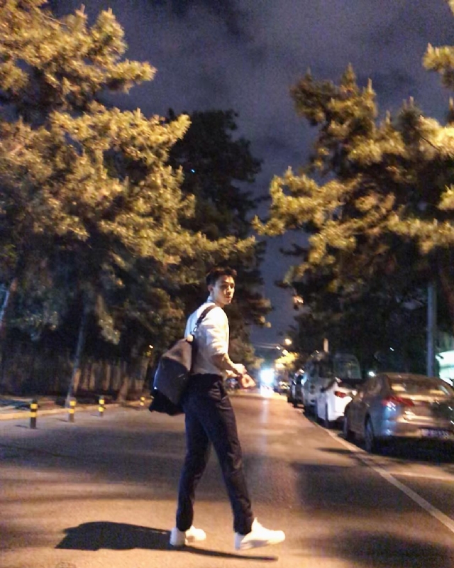 深海的第二张照片--沧州相亲服务中心