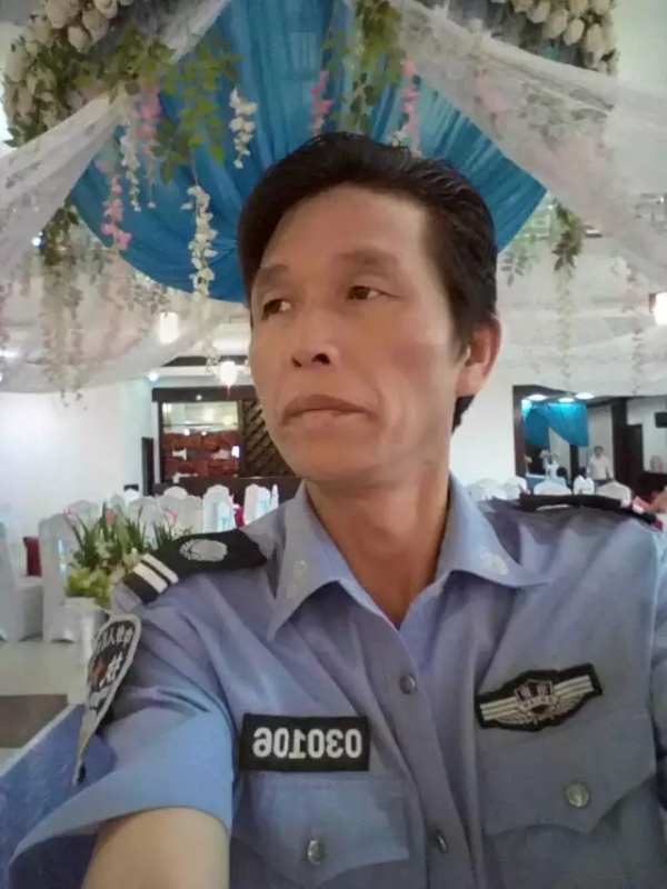 卧窗听雨的第二张照片--沧州相亲服务中心