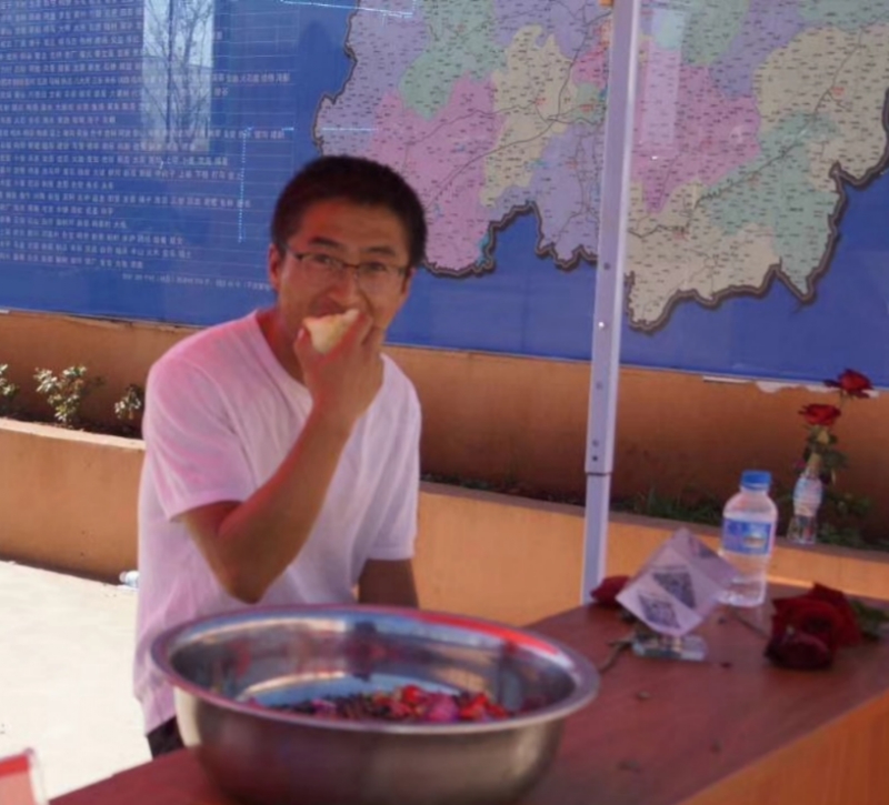 寻水的第一张照片--沧州相亲服务中心