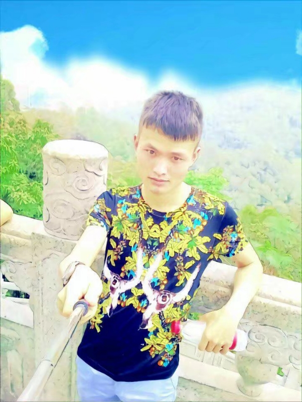 孤独王者元首的第一张照片--沧州相亲服务中心