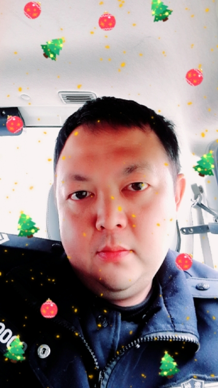 恨孤独的第一张照片--沧州相亲服务中心