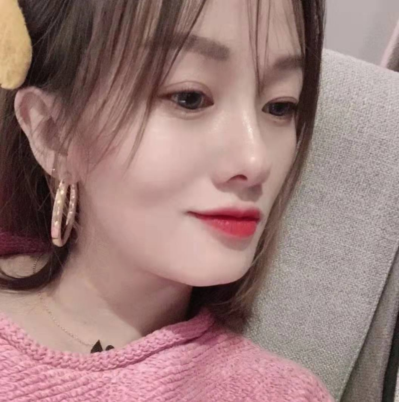微醺的笑容的第一张照片--沧州相亲服务中心