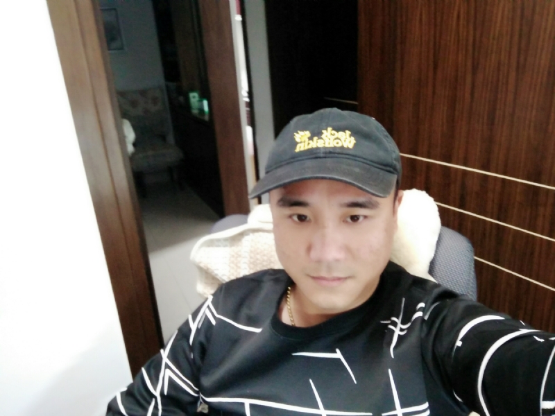 坚持我爱的第一张照片--沧州相亲服务中心