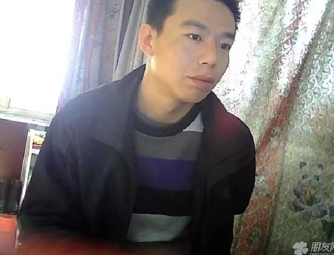 向钱奔跑的第一张照片--沧州相亲服务中心