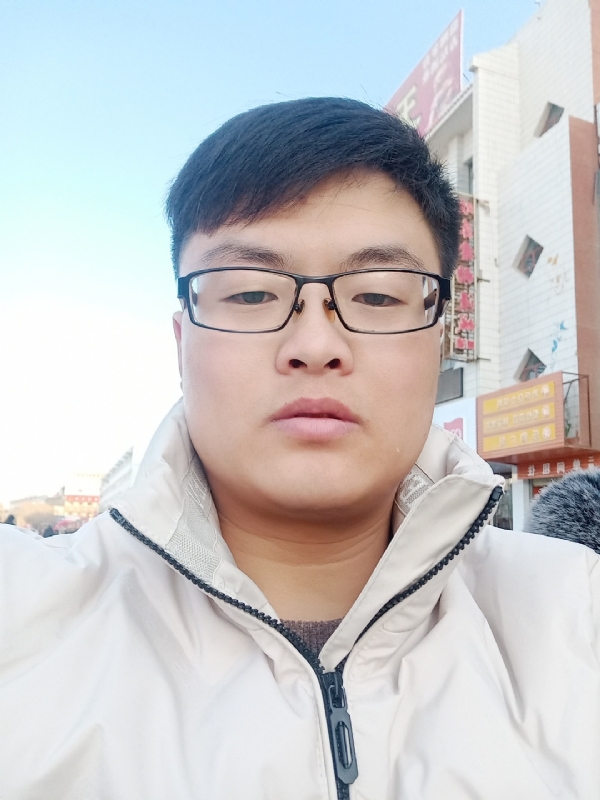 执子之手与子偕老的第一张照片--沧州相亲服务中心