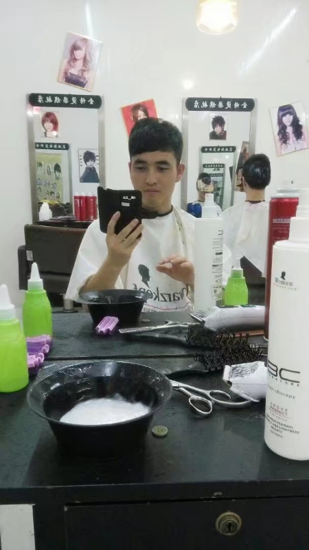 牛郎的第二张照片--沧州相亲服务中心
