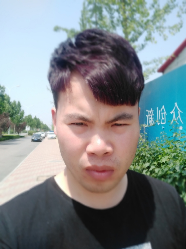 迷迭无情的第一张照片--沧州相亲服务中心