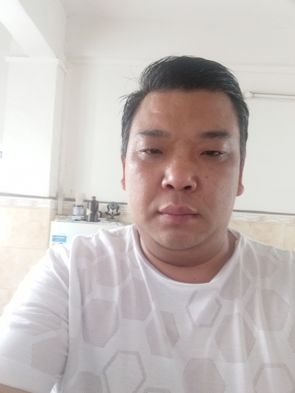 帅帅的第一张照片--沧州相亲服务中心