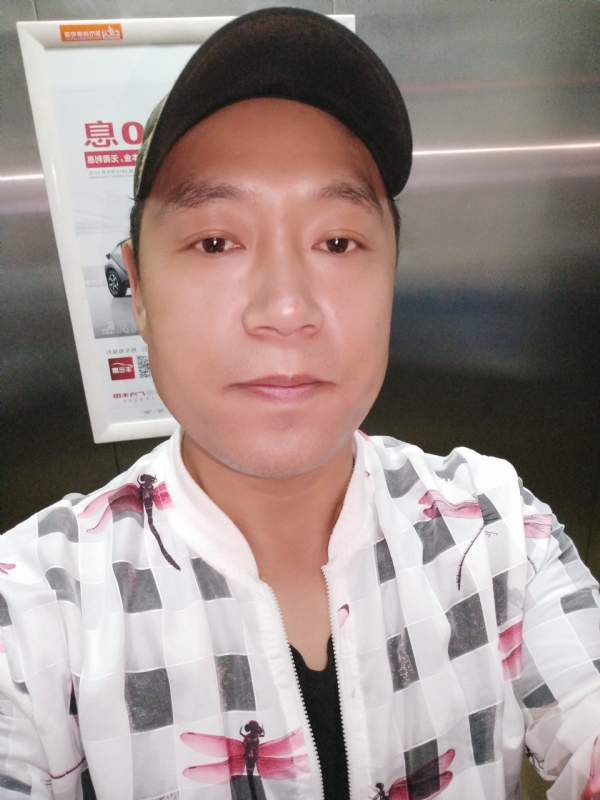 hainy的第一张照片--沧州相亲服务中心