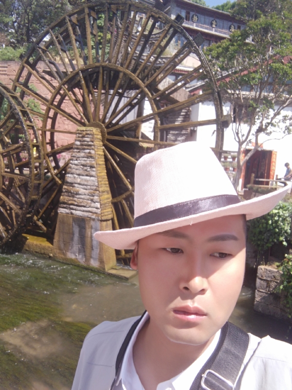 曲靖相亲的第一张照片--沧州相亲服务中心