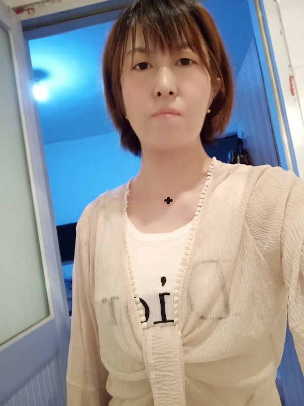 芬儿的第二张照片--沧州相亲服务中心