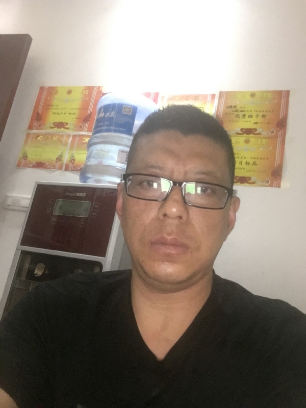 牵手的第一张照片--沧州相亲服务中心