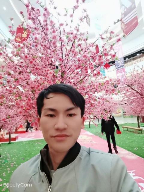 单身一人的第一张照片--沧州相亲服务中心