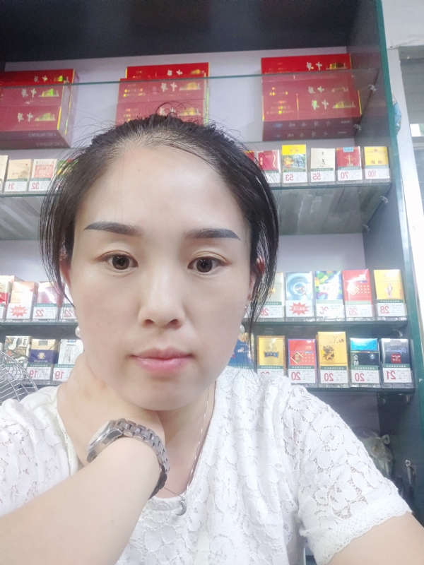 睿智的第二张照片--沧州相亲服务中心