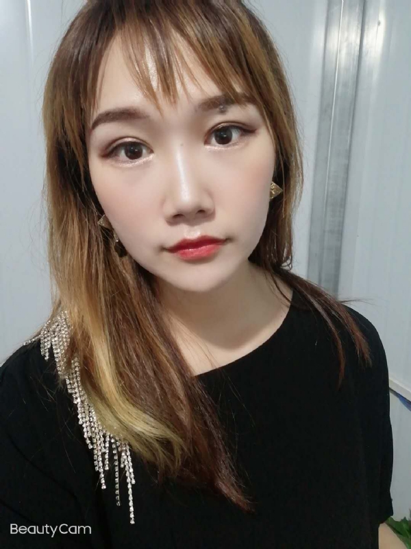 艾薇的第四张照片--沧州相亲服务中心