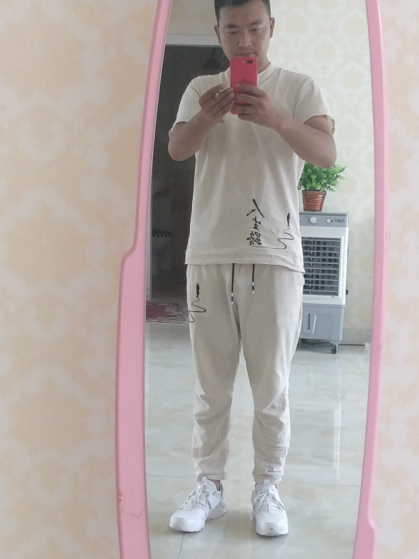 一天一根烟的第一张照片--沧州相亲服务中心