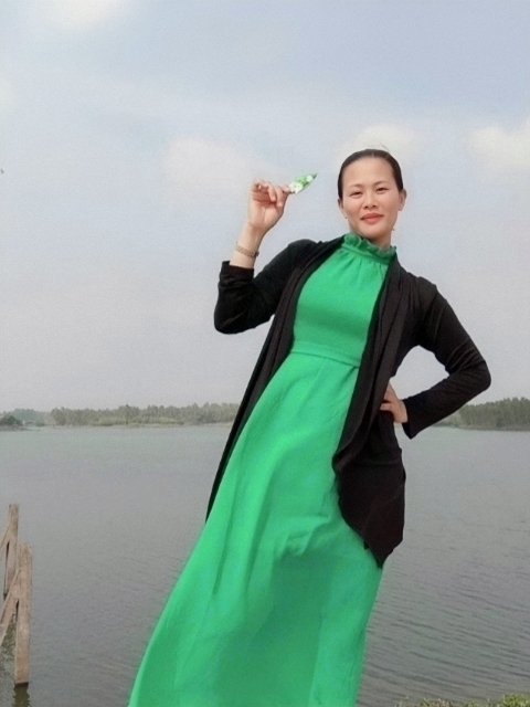 李梅的第二张照片--沧州相亲服务中心