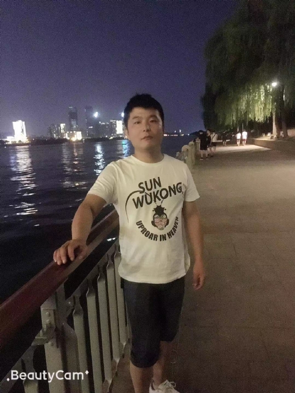 古月的第二张照片--沧州相亲服务中心