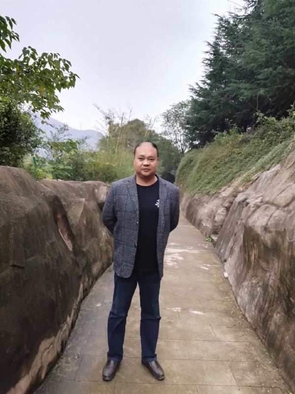 玉竹的第三张照片--沧州相亲服务中心