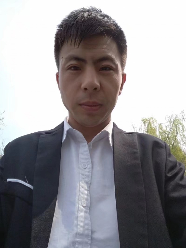 许以飞翔的第一张照片--沧州相亲服务中心