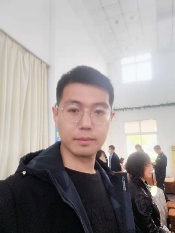 开心的你的第二张照片--沧州相亲服务中心