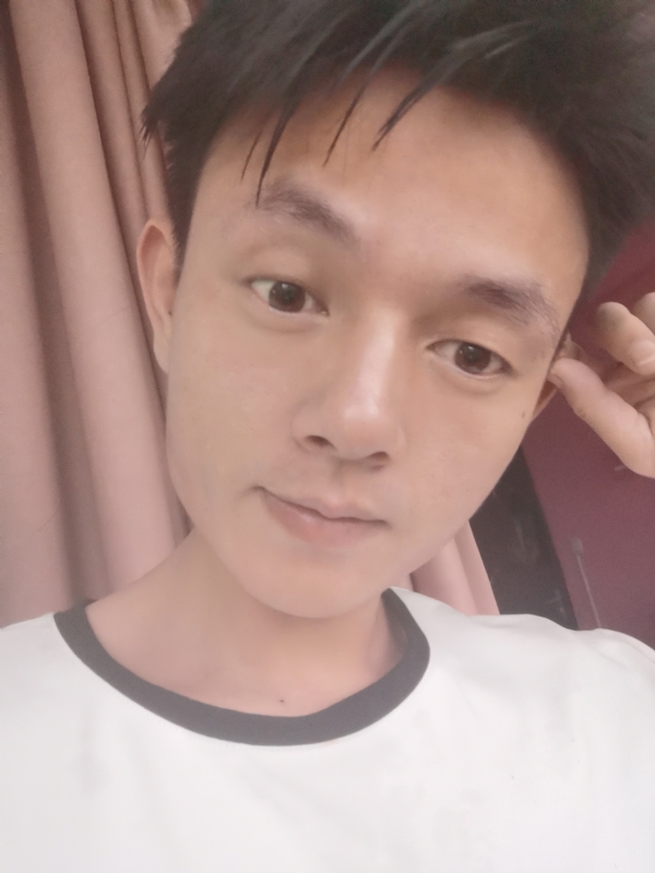 一一得一的第一张照片--沧州相亲服务中心