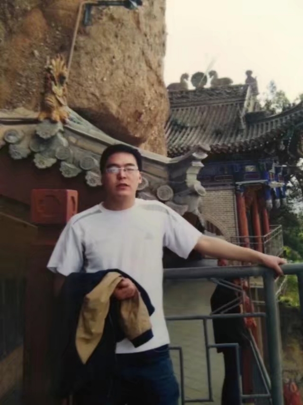 情迷海棠的第一张照片--沧州相亲服务中心