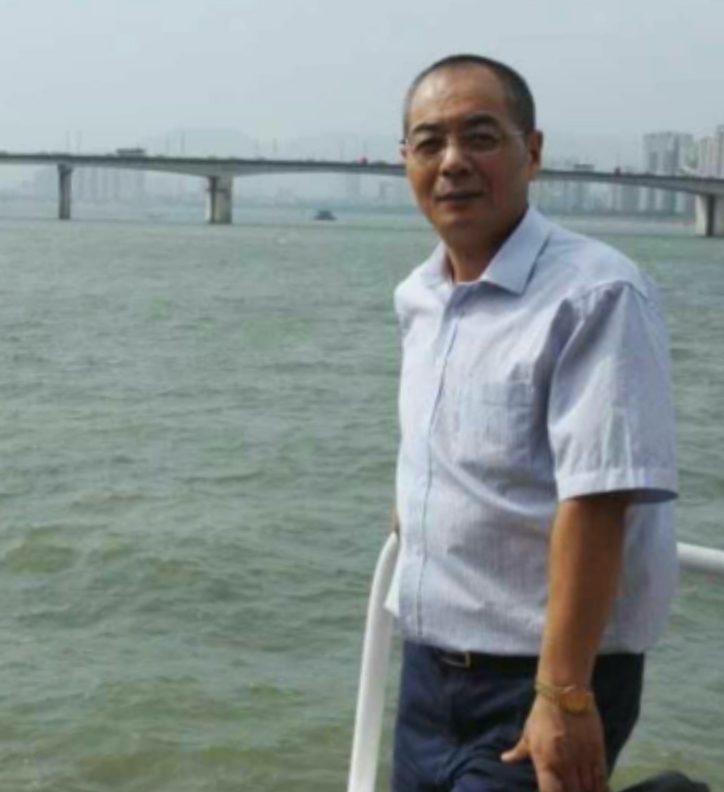 辛民的第二张照片--沧州相亲服务中心