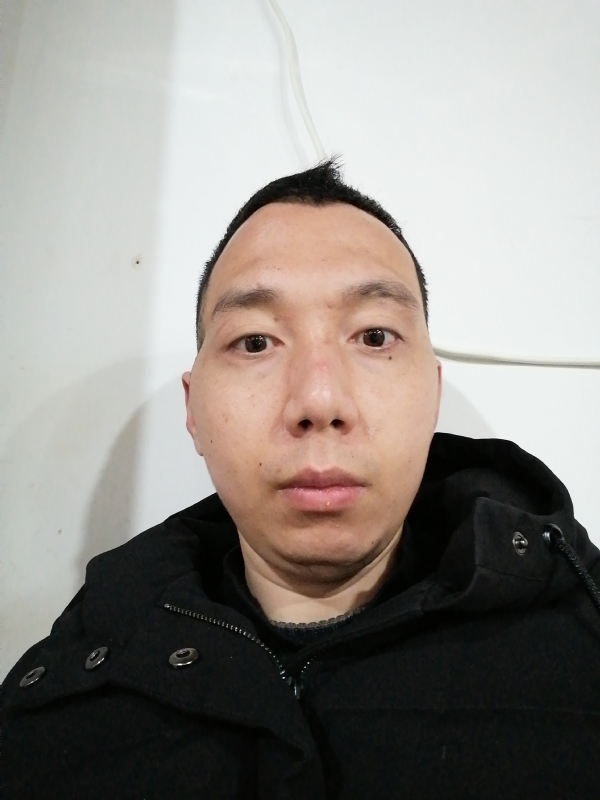 我要捡钱的第一张照片--沧州相亲服务中心