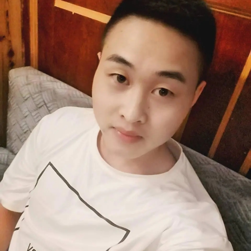 娃娃脸小爸爸的第一张照片--沧州相亲服务中心