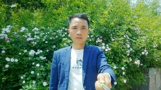 一生何求的第一张照片--沧州相亲服务中心