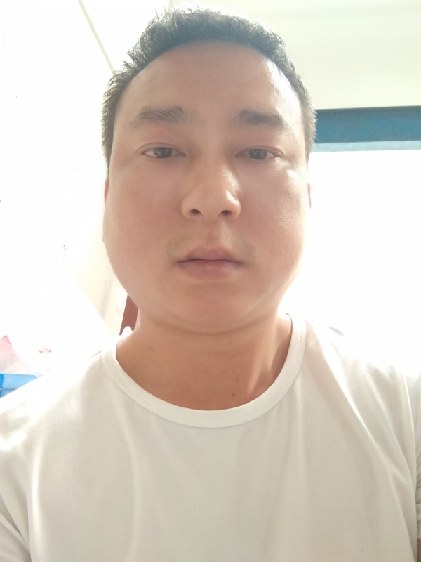 大叔的第一张照片--沧州相亲服务中心