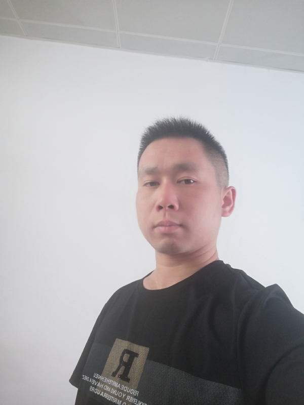 孤独的狼的第一张照片--沧州相亲服务中心