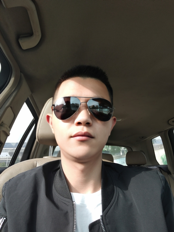 葛先生的第一张照片--沧州相亲服务中心
