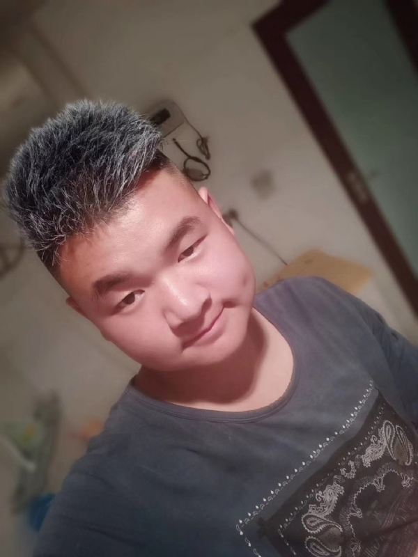 李子木的第二张照片--沧州相亲服务中心