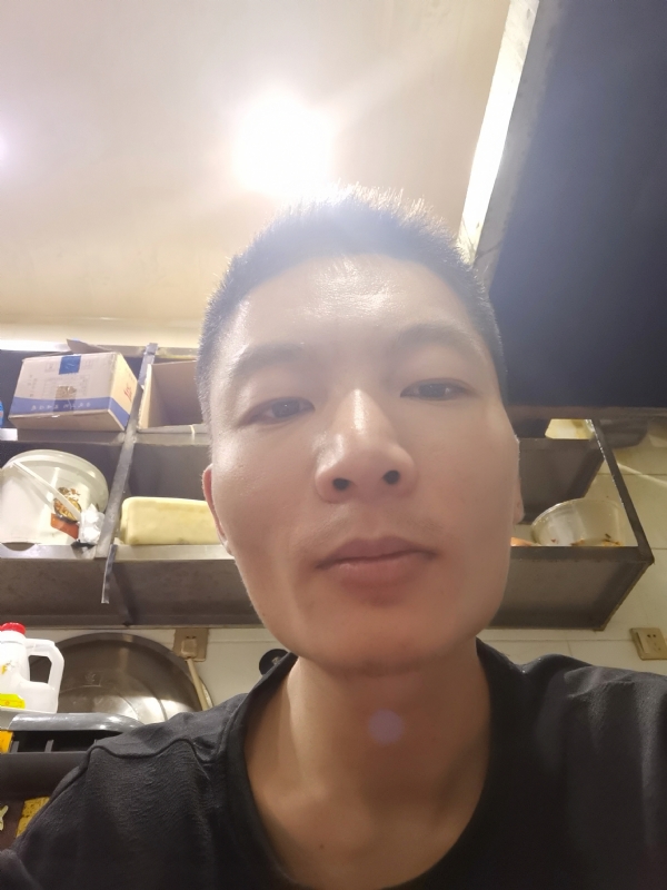 邹先生的第一张照片--沧州相亲服务中心