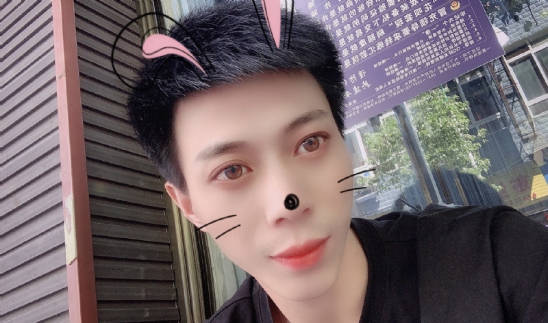 酒伴你的第一张照片--沧州相亲服务中心
