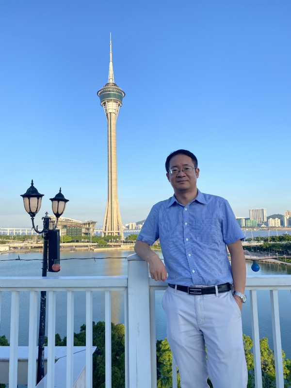 Yangyi的第三张照片--沧州相亲服务中心