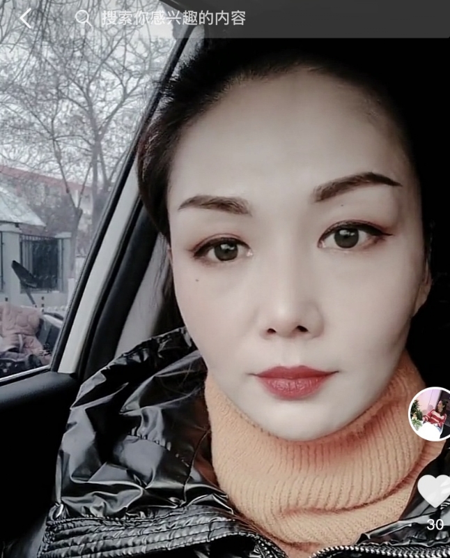 蔷薇的第一张照片--沧州相亲服务中心