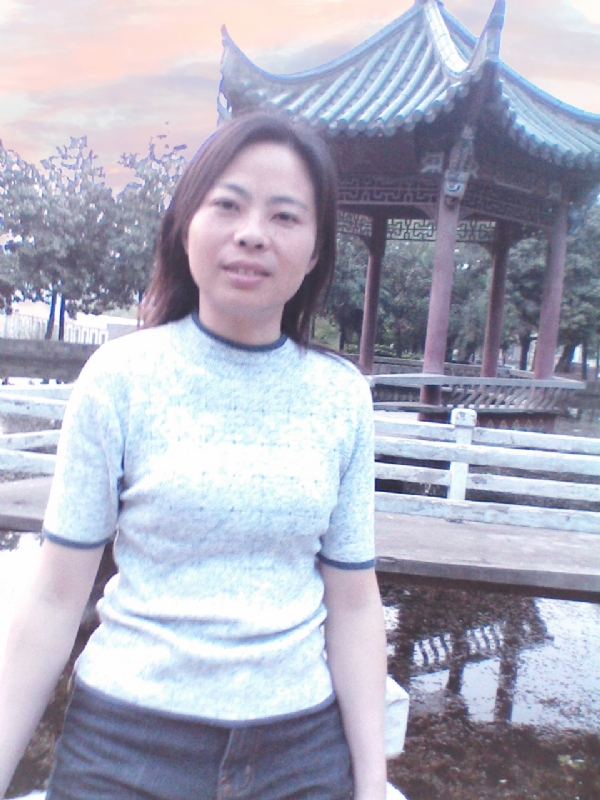小草的第一张照片--沧州相亲服务中心