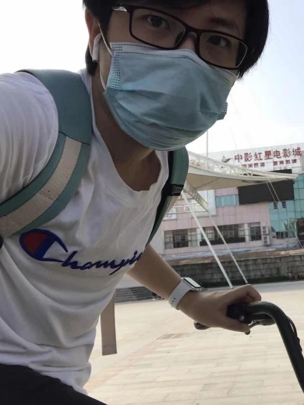 丁先生的第二张照片--沧州相亲服务中心