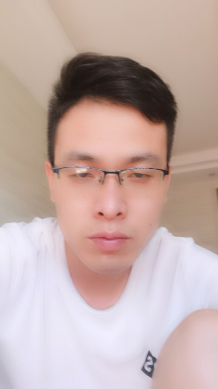 携一人白首的第一张照片--沧州相亲服务中心