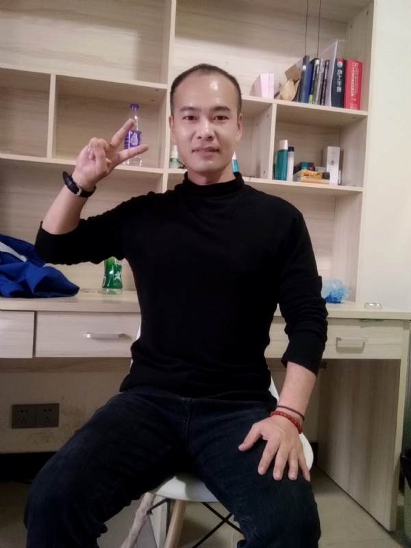 熊大与熊二的第一张照片--沧州相亲服务中心