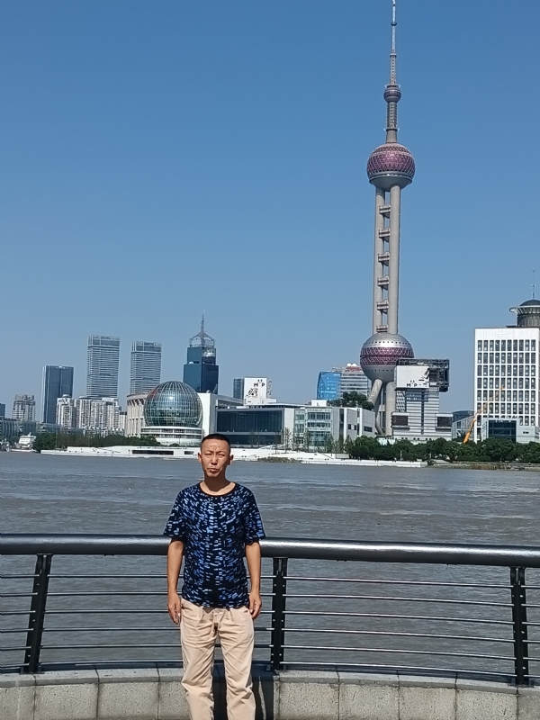 伪装浪漫的第一张照片--沧州相亲服务中心