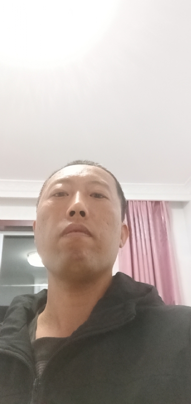 月上云端的第一张照片--沧州相亲服务中心